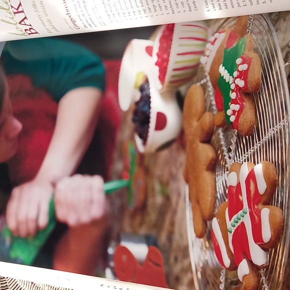 Southern Living Ultimate Christmas Book - Picture 7 of 12